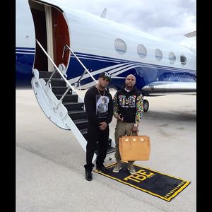 Image post by @floydmayweather on Instagram