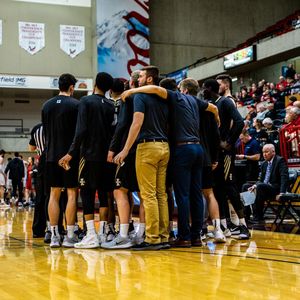 Image post by @vandalhoops on Instagram