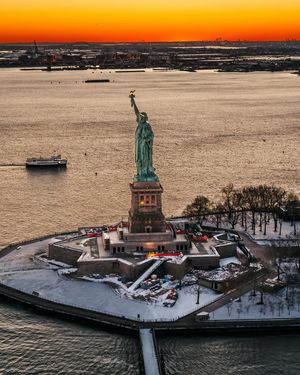Image post by @flynyon on Instagram