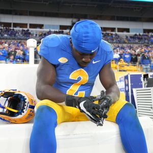 Image post by @Pitt_FB on Twitter/X