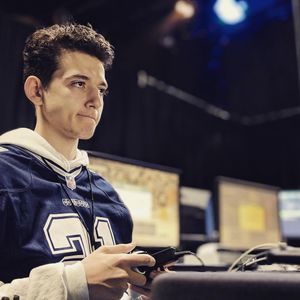 Image post by @complexitygaming on Instagram