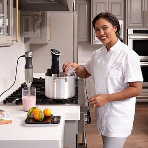 Image post by @ayeshacurry on Instagram