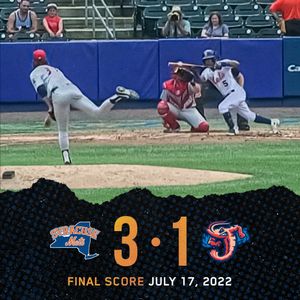 Image post by @syracusemets on Instagram