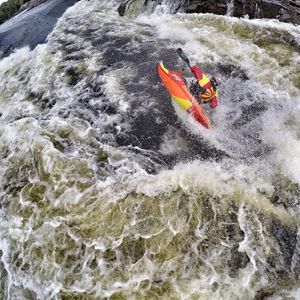 Image post by @nicktroutmankayak on Instagram