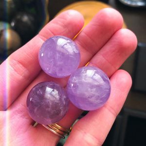 Image post by @thehumblecrystal on Instagram