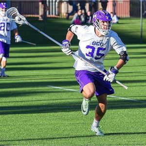 Image post by @washeduplaxbros on Instagram
