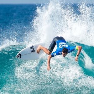 Image post by @wsl.qs on Instagram