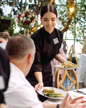 Image post by @luxcateringandevents on Instagram