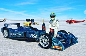 Image post by @lucasdigrassi on Instagram