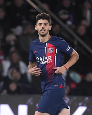Image post by @psg on Instagram