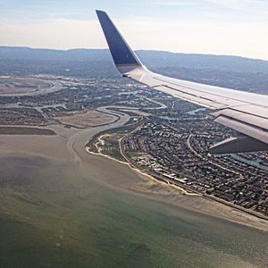 Image post by @united on Instagram