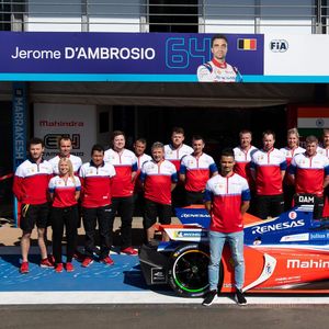 Image post by @mahindraracing on Instagram