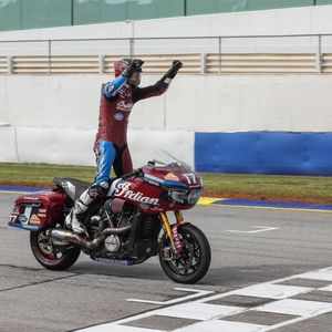Image post by @motoamerica on Instagram