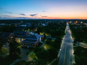 Image post by @uofnh on Instagram