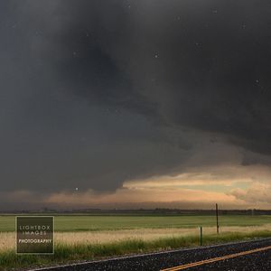 Image post by @lightboximages on Instagram
