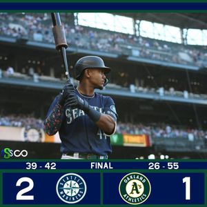Image post by @circlingseattlesports on Instagram