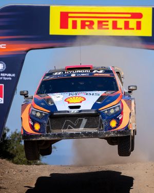 Image post by @shellmotorsport on Instagram