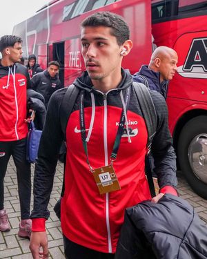 Image post by @azalkmaar on Instagram