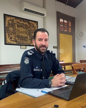 Image post by @victoriapolice on Instagram