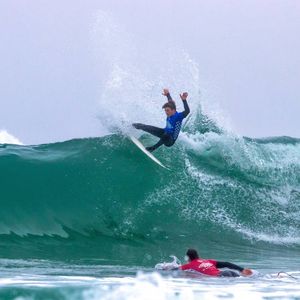 Image post by @wsl.qs on Instagram