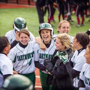 Image post by @dartmouthsoftball on Instagram