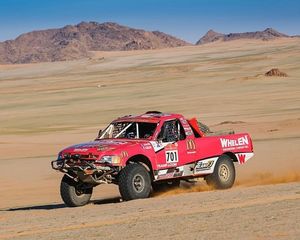 Image post by @whelenmotorsports on Instagram