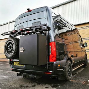 Image post by @owl.van.engineering on Instagram