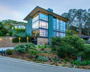 Image post by @christiesrealestate on Instagram