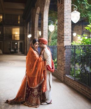 Image post by @thismodernlovephoto on Instagram