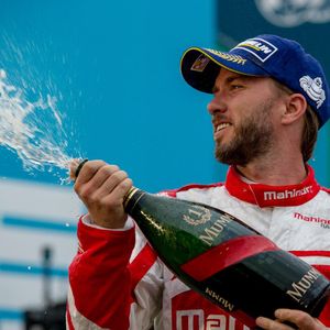 Image post by @mahindraracing on Instagram