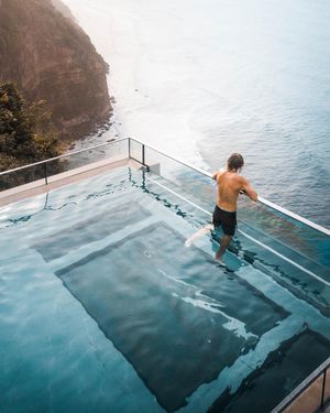 Image post by @dgtlsky on Instagram