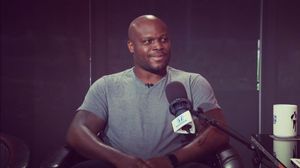 Image post by @richeisenshow on Instagram