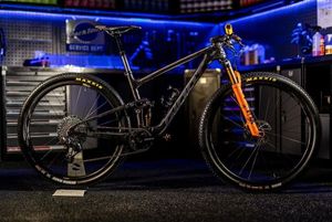 Image post by @esigrips on Instagram