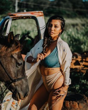 Image post by @kaikinibikinis on Instagram