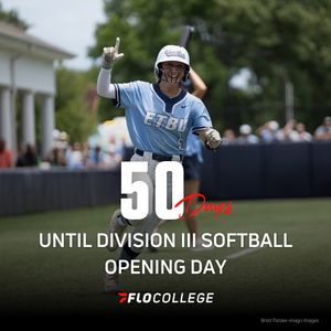 Image post by @flosoftball on Instagram