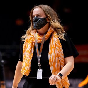 Image post by @vol_hoops on Instagram