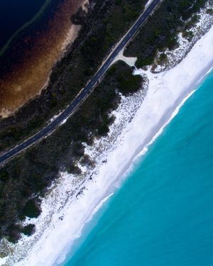 Image post by @dronepals on Instagram