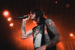 Image post by @1988cophotos on Instagram