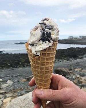 Image post by @themainemag on Instagram