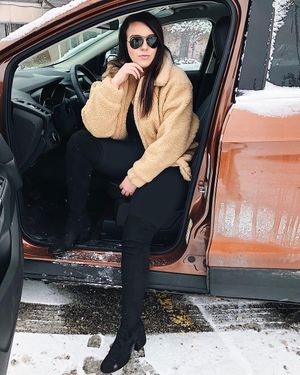 Image post by @collectivelykaitlyn on Instagram