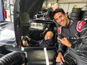 Image post by @lucasdigrassi on Instagram