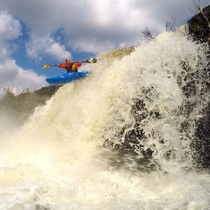 Image post by @nicktroutmankayak on Instagram