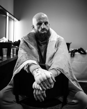 Image post by @bellatormma on Instagram
