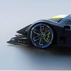 Image post by @lucasdigrassi on Instagram