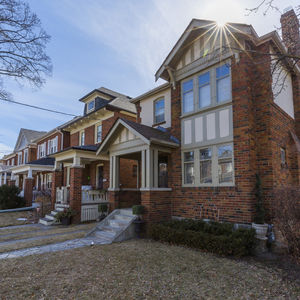 Image post by @rowannewstadtrealestate on Instagram