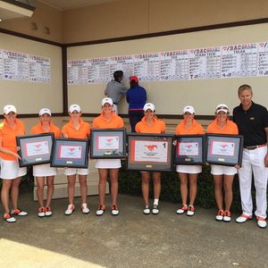 Image post by @cowgirlgolf on Instagram