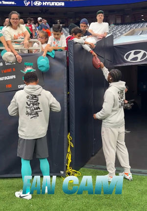 Video post by @miamidolphins on TikTok