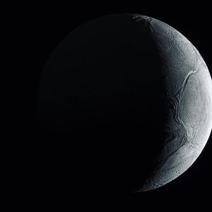 Image post by @nasaartemis on Instagram