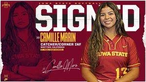 Image post by @iowastatesoftball on Instagram