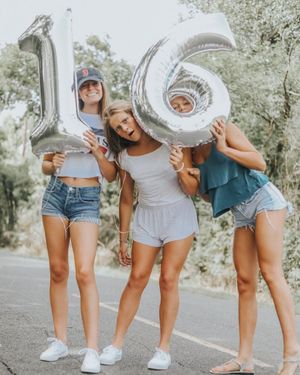 Image post by @emmastickl on Instagram